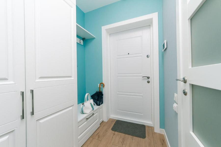 Happy Apartment, Warmth, Comfort, Turquoise كييف المظهر الخارجي الصورة